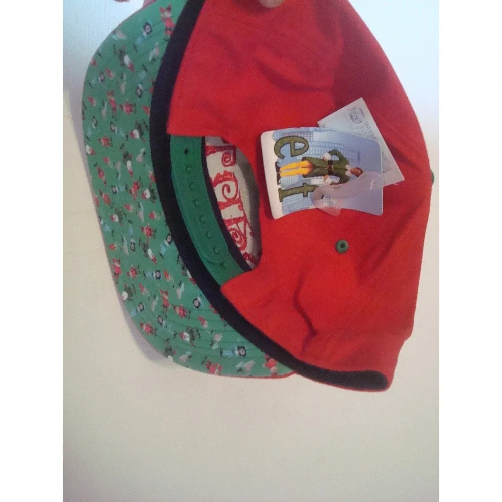 CHRISTMAS SANTA i know him elf  BEACH HAT CAP VINTAGE DEADSTOCK R2